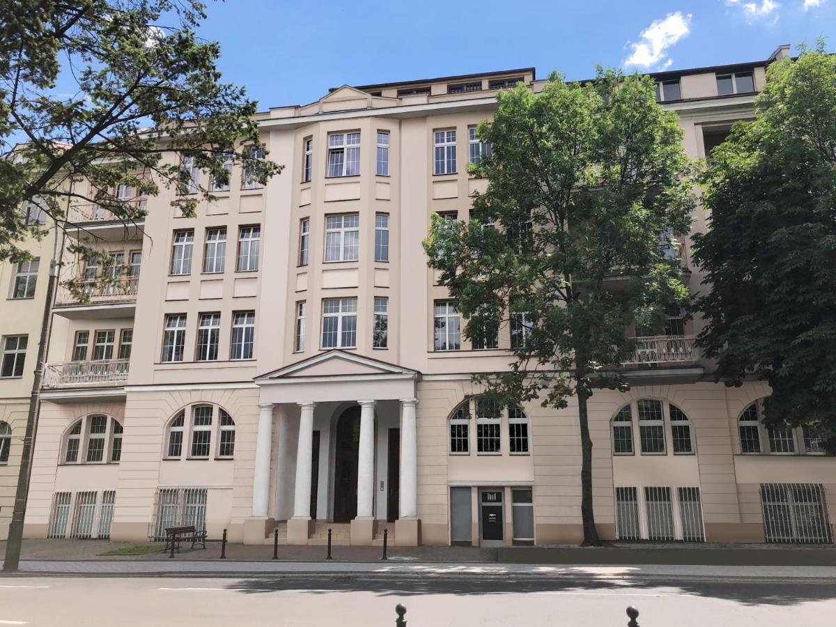 Apartament Aleja 22 Poznan Ngoại thất bức ảnh