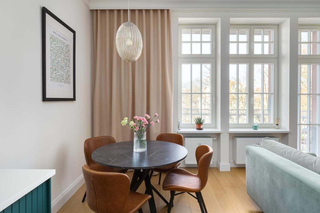 Apartament Aleja 22 Poznan Ngoại thất bức ảnh