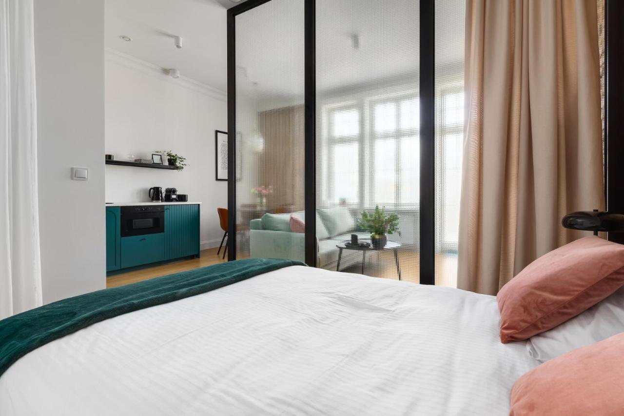 Apartament Aleja 22 Poznan Ngoại thất bức ảnh