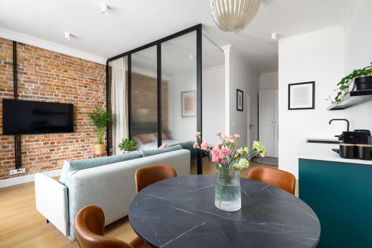 Apartament Aleja 22 Poznan Ngoại thất bức ảnh
